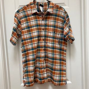 Patagonia Men's Short Sleeved Collared Plaid Button Down 100% Cotton Shirt Large